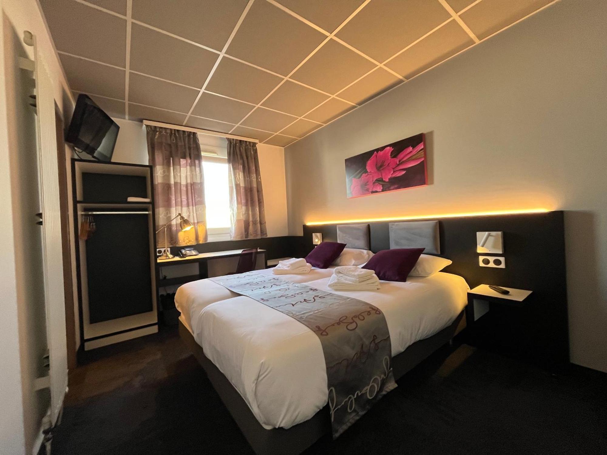 Brit Hotel Le เวอซูล ภายนอก รูปภาพ